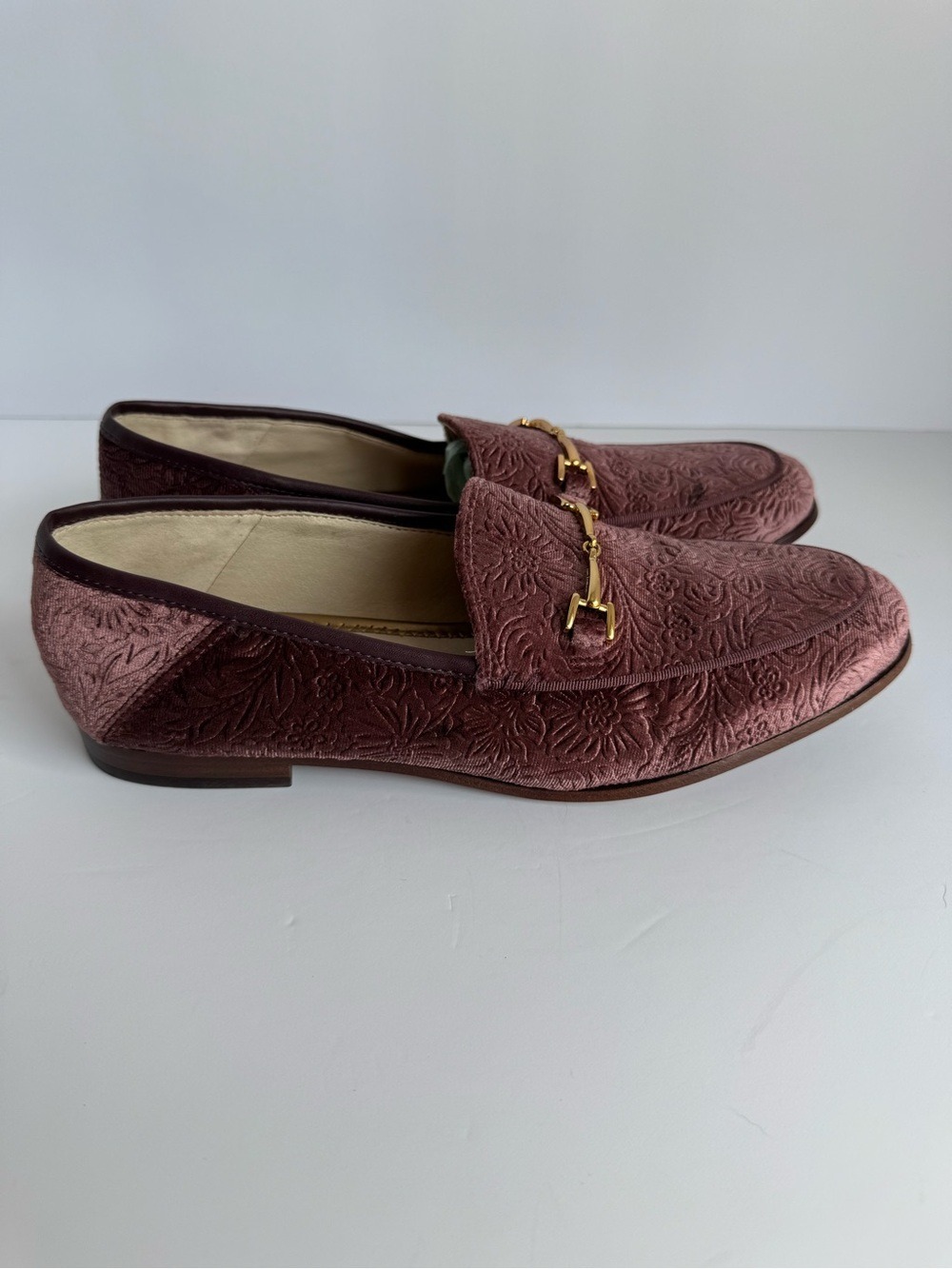 Sam Edelman Loraine Floral Embossed Velvet Loafers Gold Womens 7.5 Flats Shoes - Picture 6 of 16